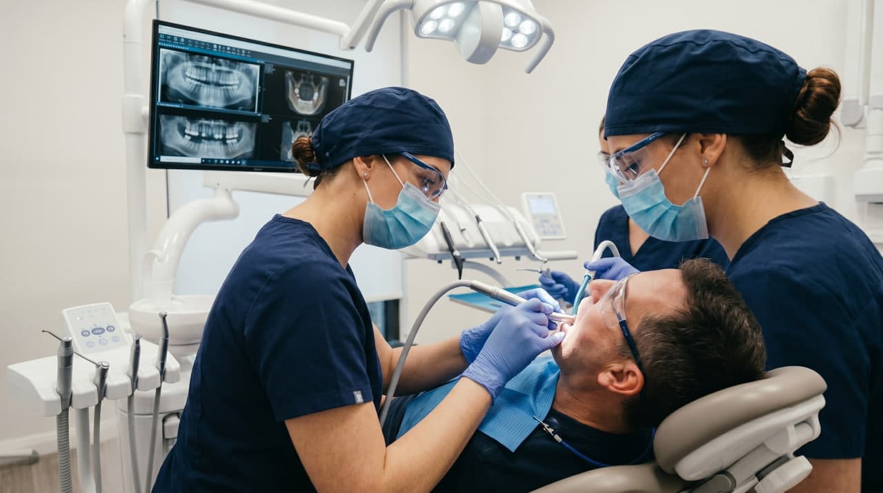 What to Expect During Your Dental Implants Procedure